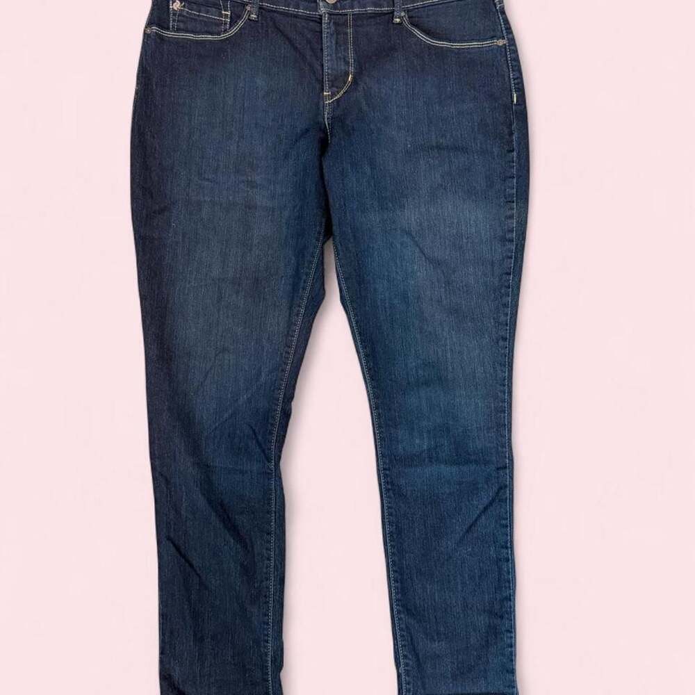 Denizen from Levi's Modern Skinny Jeans Dark Wash Size 12M